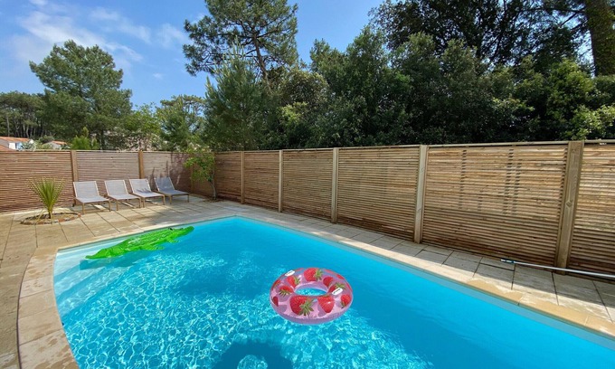 La Tranche-sur-Mer House | Charming Villa Near Beach with Heated Pool, Wi-Fi, Billiards, and Garage