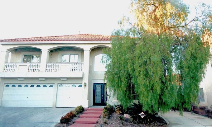 Enterprise Villa | Charming Villa 5BR 3BA Pool+Spa