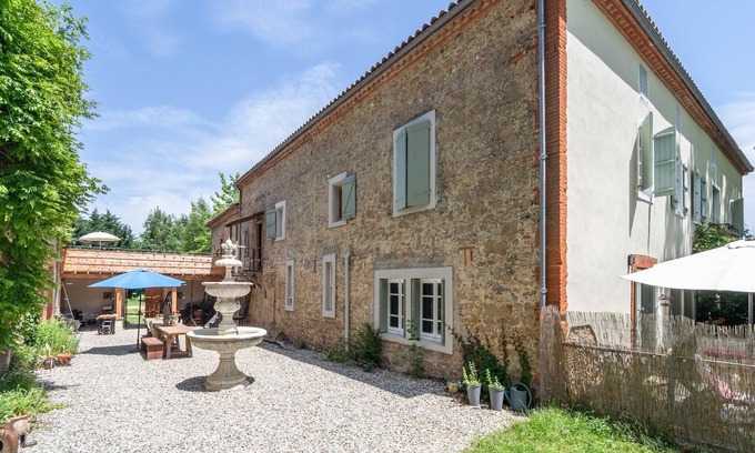 Artigat Villa | Charming Villa in Artigat