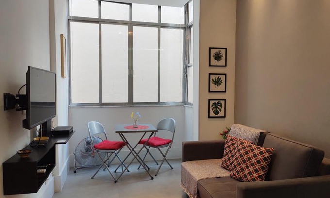 Leblon Apartment | Charmoso Studio Leblon