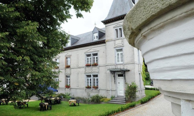 Fauvillers Hotel | Chateau De Strainchamps