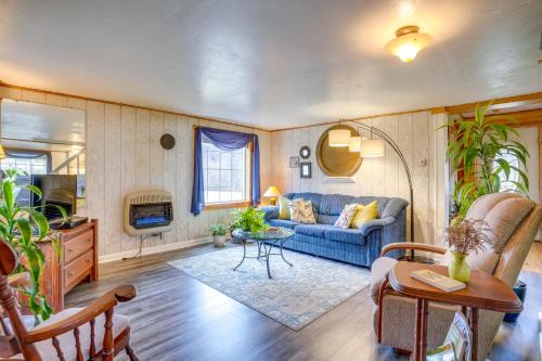 Hood House | Chateau Merlot Cottage with Deck in Stanardsville