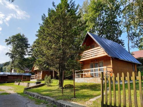 Jiretin pod Jedlovou Apartment | Chatky Lesná