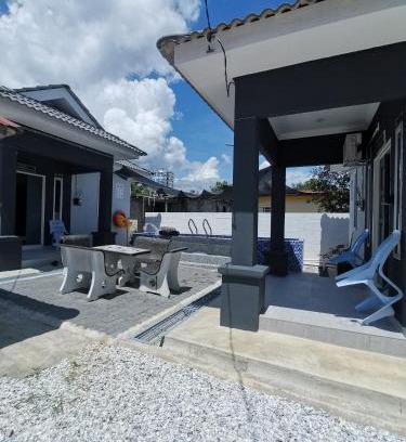 Kampung Siput House | Che Puan Homestay Baling - 2 unit house with kids pool