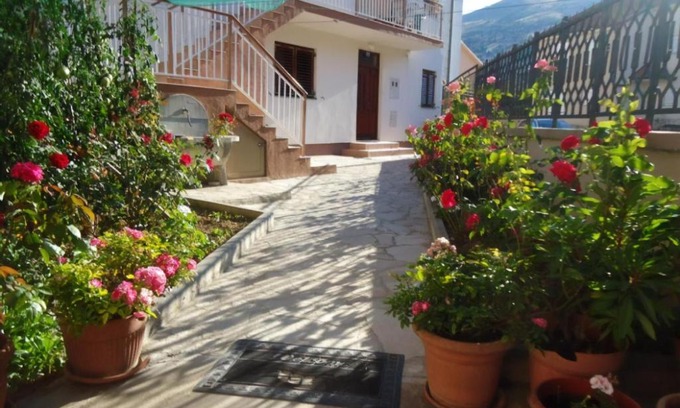 Mostar Apartment | Cheap house near the center of the city
