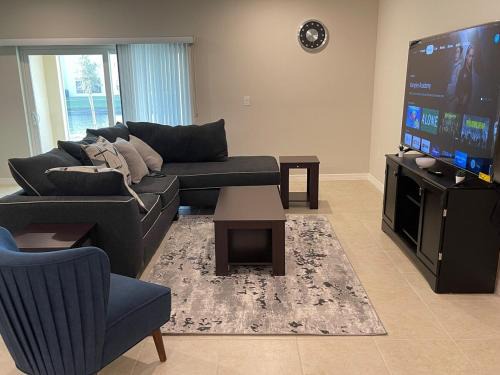 Kissimmee Apartment | Cheerful 3-bedroom townhouse