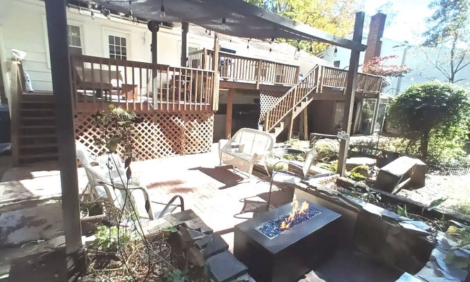 Northeast Raleigh House | Cheerful Family-Friendly Home: Ample Outdoor Space