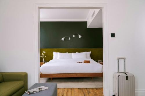 Chelsea Hotel | Chelsea Green Hotel, Sonder by Marriott Bonvoy
