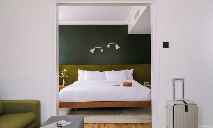 Chelsea Hotel | Chelsea Green Hotel, Sonder by Marriott Bonvoy