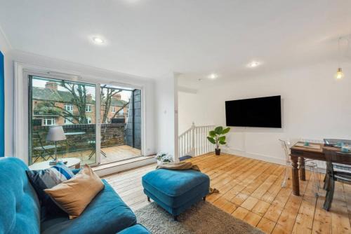 Chelsea Riverside Apartment | Chelsea Superior Apartment - 10 Minutes from Stadium