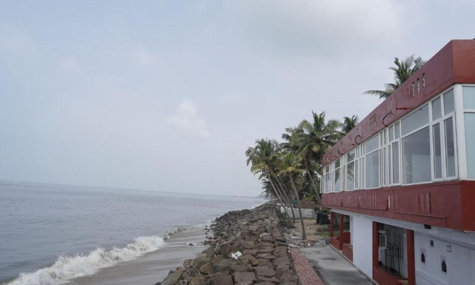 Kuzhuppilly Hotel | Cherai Blue View Beach Resort