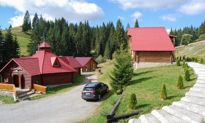 Yablunytsya Hotel | Cheres Hotel
