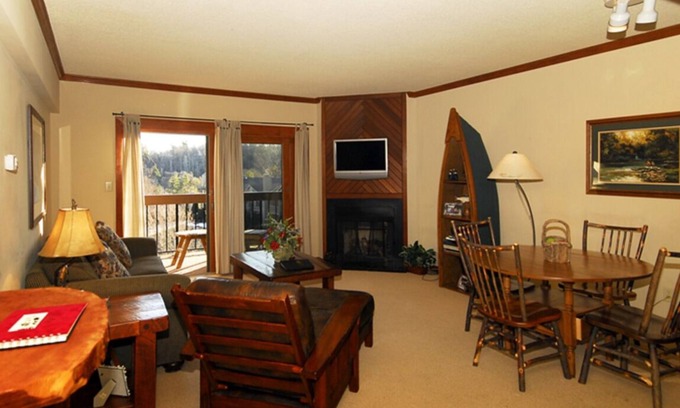 Blowing Rock Condo | Chetola Resort: 8/24-8/31/24 = 2-bdrm/2-bath condo w/full resort amenities