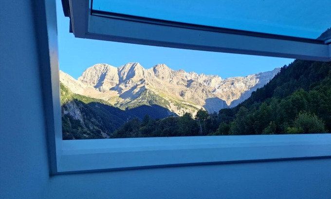 Gavarnie-Gedre Apartment | Chez Philou