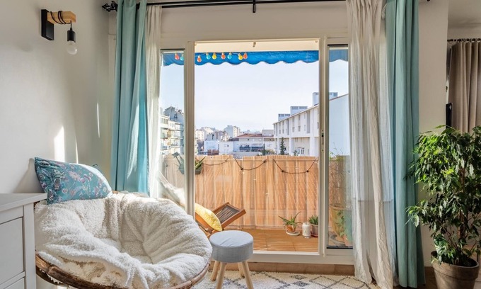 5th Arrondissement Apartment | 'Chez Simone' Bright and cosy apartment in Marseille
