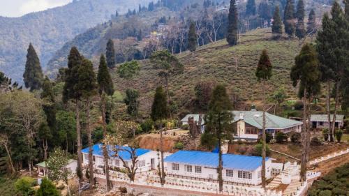 Darjeeling Resort | Chhota Haazri, By The Rajbari Bawali