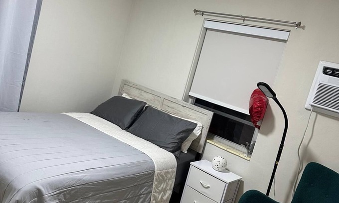 Coral Way Apartment | Chic 1-bedroom apartment with WiFi, AC in fabulous Miami