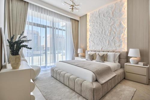 Jumeirah Village Circle Apartment | Chic-1broxford Terrace 2 Luxuriously Furnished
