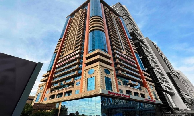 DIFC House | Chic Cozy, Urban Escape