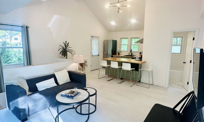 Sag Harbor House | Chic New Cottage in Sag Harbor