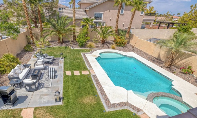 Spring Valley House | Chic & Spacious 5BD Summerlin South Villa + Private Pool & Hot Tub