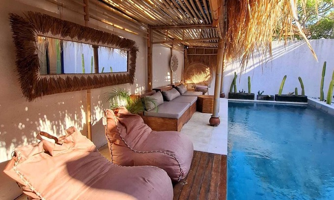 Dyanapura Villa | Chic tropical villa in the heart of Seminyak