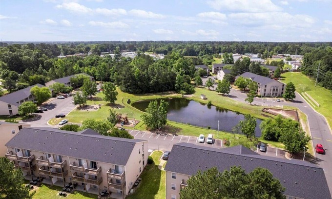 Westover Apartment | Chick Retreat With Fayetteville Charm (cb)