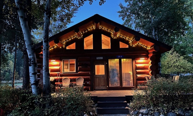 Winthrop House | Chickadee-Wolf Creek 2-Bdrm/2 Bath Country-Townhouse & Loft, Winthrop