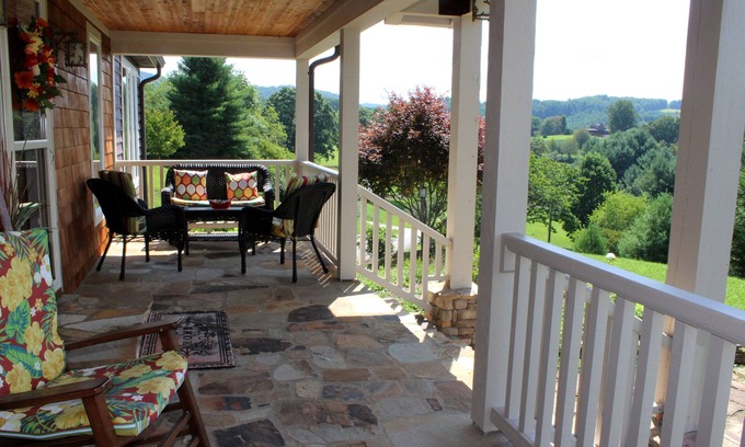 Jefferson Cabin | Chilly Nights, Warm Memories @ The Ponderosa