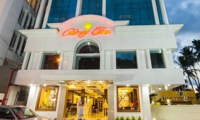 Palayam Hotel | Chirag Inn