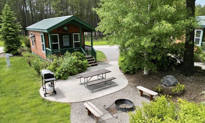 West Glacier Cabin | Choke Cherry Studio Cabin