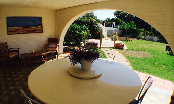 Pula House | CHULA VILLA NICANDA 100 MT FROM THE SEA, 8 PLACES