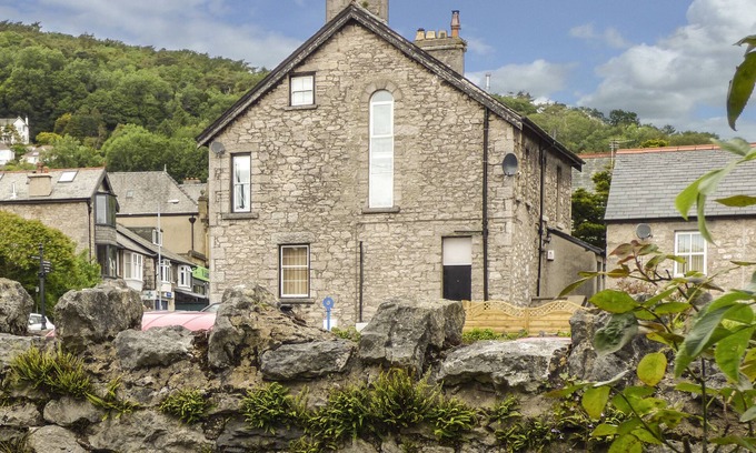 Grange-over-Sands House | CHURCH VIEW, pet friendly, with open fire in Grange-Over-Sands