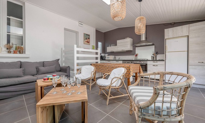 Saint-Brevin-l'Ocean Apartment | City center patio apartment 100m from the beach