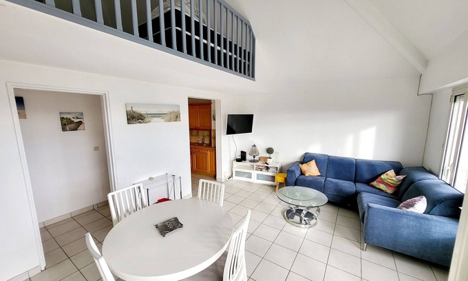 Les Sables d'Olonne Apartment | City Center T3 + Mezzanine Apartment with Garage, Balcony, and Modern Amenities
