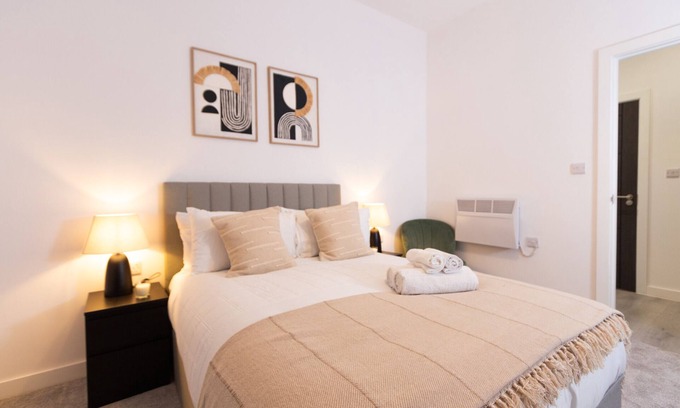 Hull Old Town Apartment | City Getaway: Cosy 1Bed Apt in Hull Centre