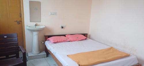 Khattalwada Hotel | CKS BOARDING AND LODGINg