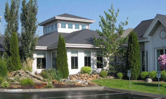 Idaho Falls Hotel | Clarion Inn Idaho Falls Riverfront