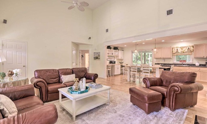 Jamesport House | Classy Getaway with Deck and Yard Less Than 1 Mi to Beach