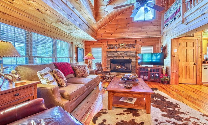 Maggie Valley Cabin | Clean, comfortable, and close to everything! Don't miss this popular cabin!