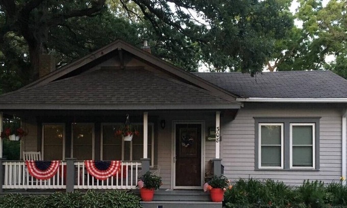 Clear Lake House | Clear Lake Bungalow