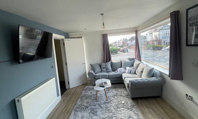Cleethorpes House | Cleethorpes stay with sea view
