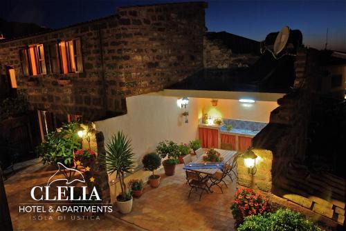 Ustica House | Clelia Case Centro Storico