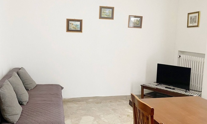 Ancona Apartment | Cleo Azalea