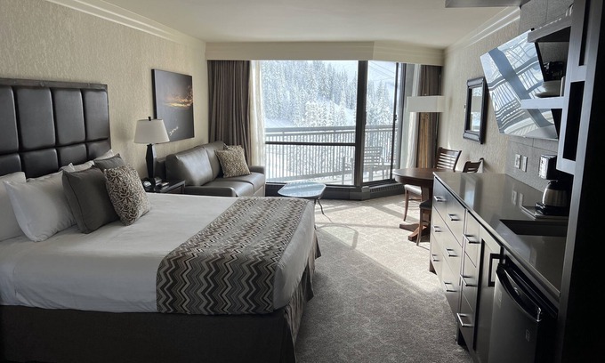 Salt Lake Mountain Resorts Cabin | Cliff Club room New Years week 2024-25 in the ski-in/out Cliff Lodge at Snowbird
