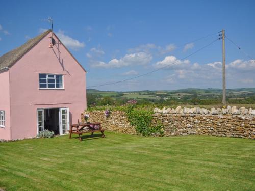 Bridport House | Cliff Farm No 2 Cottage