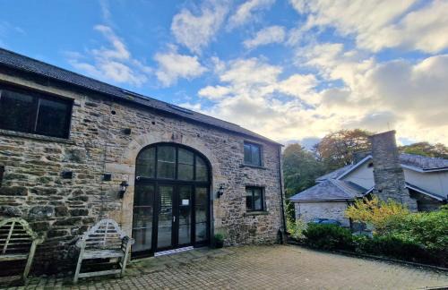 Alston House | Clifton Cottage at Lovelady Shield