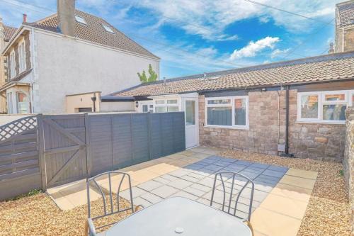 Weston-super-Mare House | Clifton Sands