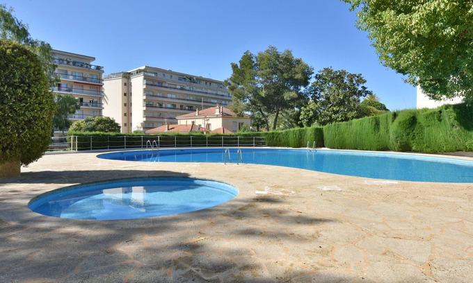 California - Pezou Apartment | Close to downtown Cannes, swimming pool and sea view