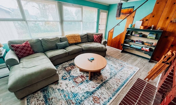 Greensboro Apartment | Close to Downtown-Primary on Main-Fast Internet